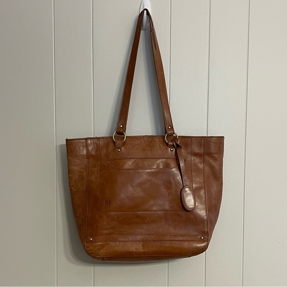 Born Handbags - Born Wellesley soft leather saddle, distressed, Brown tote